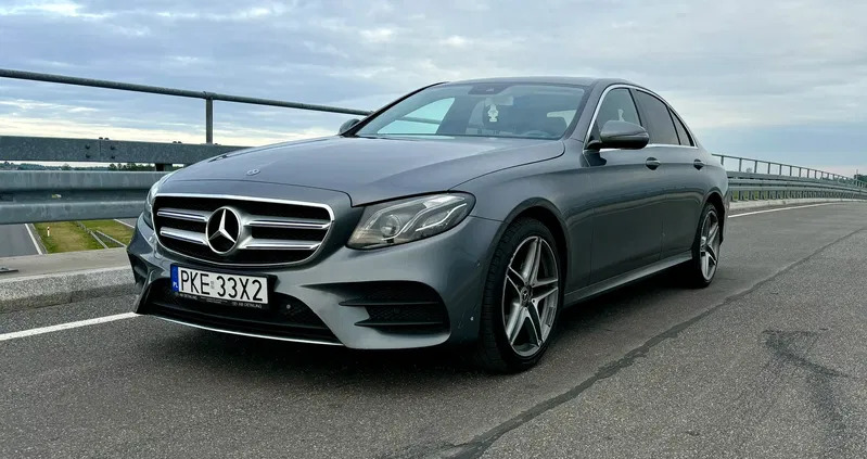 mercedes benz klasa e Mercedes-Benz Klasa E cena 109000 przebieg: 160800, rok produkcji 2017 z Chojna